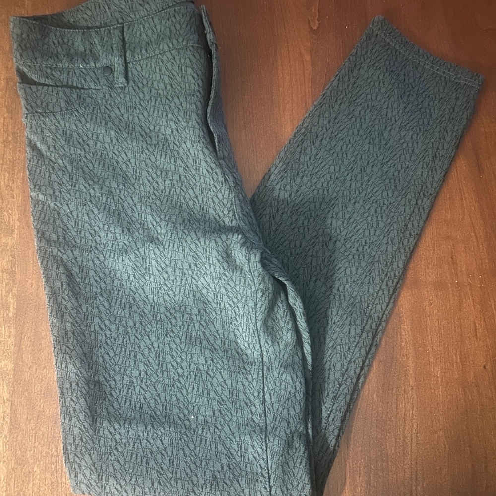 New Liverpool Jean Company Textured Gray Pants 10/30 Rayon